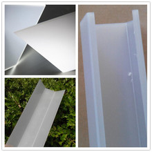 拉伸强度、弯曲强度、压缩强度高；蠕变性小