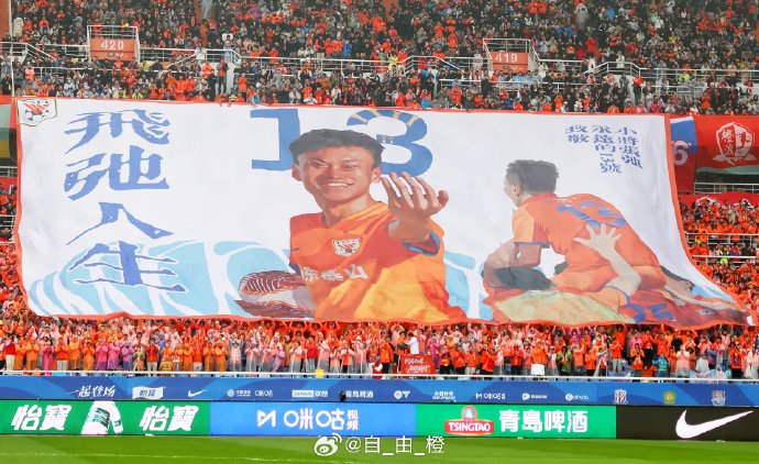 中国女篮力克日本队挺进决赛，王思雨关键三分