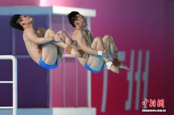 广东队问鼎十五运跳水男子团体金牌 八连冠纪录