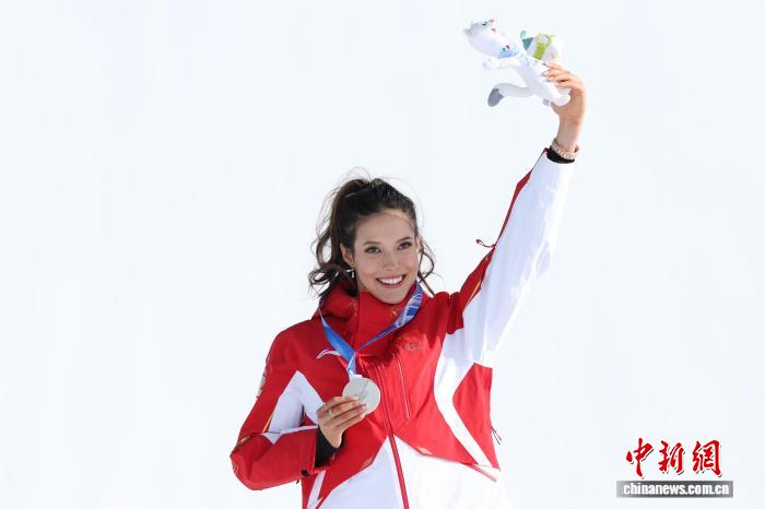 谷爱凌在米兰冬奥会自由